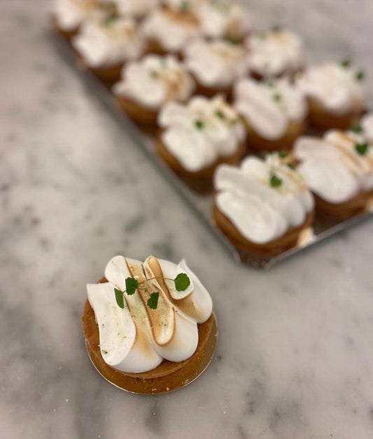🍋 Lemon Meringue Tart✨